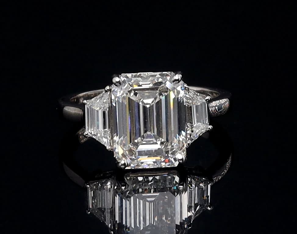 Three Stone Emerald Ring 5.04CT
