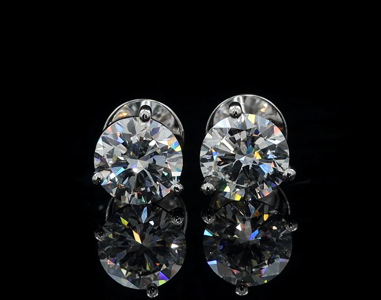 Stud Earrings 5.97CT