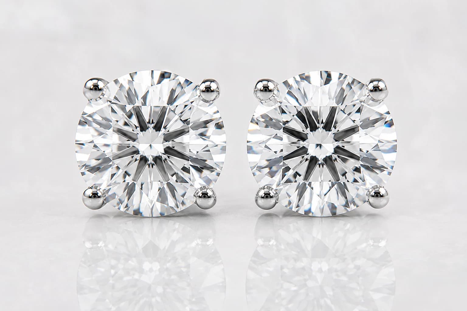 10CT Diamond Stud Earrings